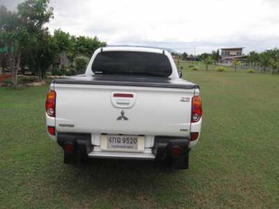 Mitsubishi triton plus (2013 yr) 4 door, 146,000 kms