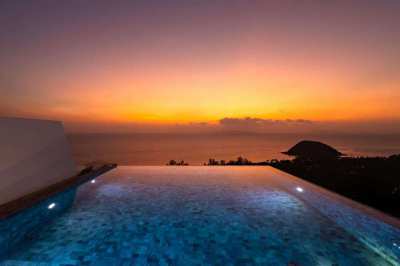 Sea sunset pool villa