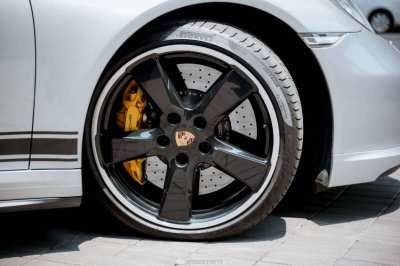 PORSCHE 911 TURBO S GB EDITION (991)