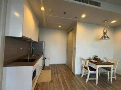 C654 Condo For Sale Seaview at Baan Plai Haad Condo Pattaya