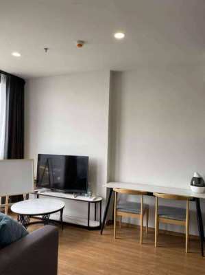 1 bedroom apartment for rent in Huai Khwang