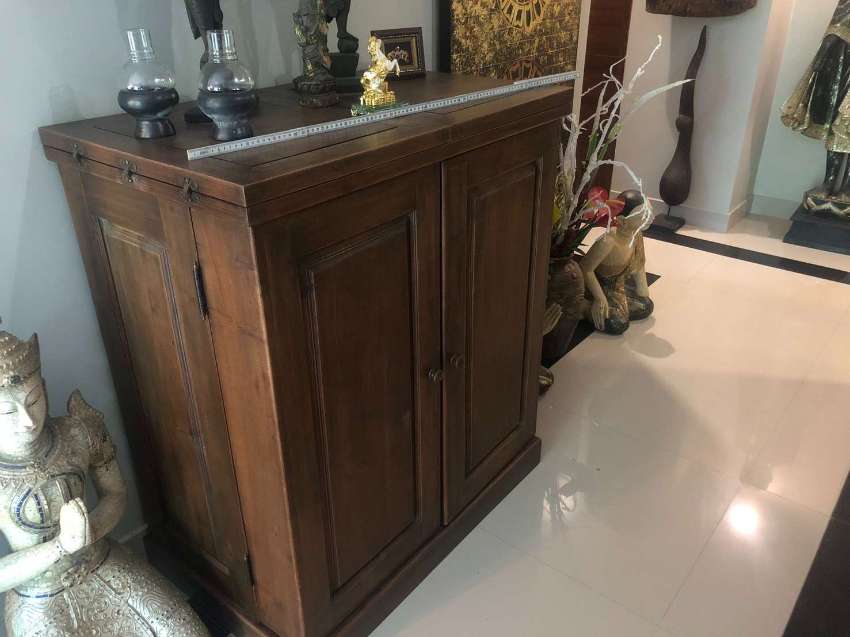 Massive teak wood handmade bar-cabinet. H:105cm x D:56cm x W:93cm