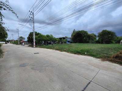 Hot! Square Shaped Home Building Near Blu Port Shopping Mall 