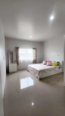 Beautiful 3 bedroom house, Nong Plalai.