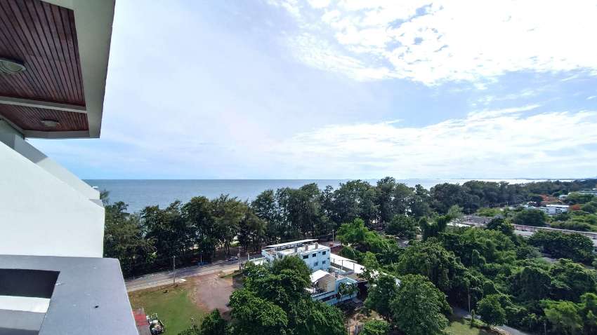 Sunset views from the 12th floor in Rayong Condochain - 895,000  THB