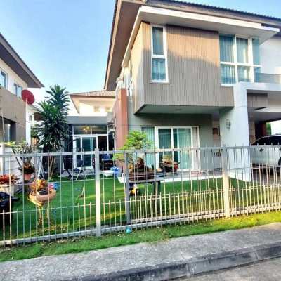 Spacious 4 Bedroom House in Khon Kaen for Sale