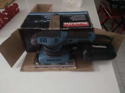 Makita sander