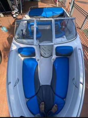 Speedboat  Tahoe   Mercury 5litre outborad  