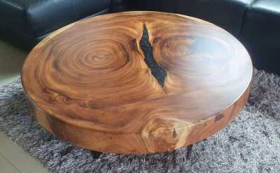 NO.72  Solid acacia log table black pearl river ponds free delivery