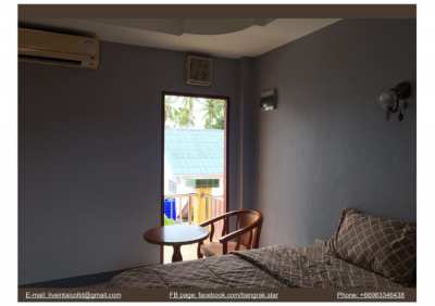 1-Bed 1-Bath Flat Close to Bangrak Beach