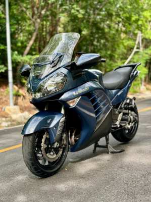 KAWASAKI GTR1400/ New condition 