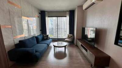 CB32 Condo For Rent Rhythm Ekkamai 120m. from BTS  