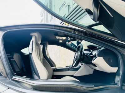 2017 BMW i8 Pure impulse 1.5 HYBRID โฉม i12