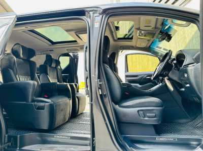 2017 แท้ TOYOTA ALPHARD 2.5 SC PACKAGE