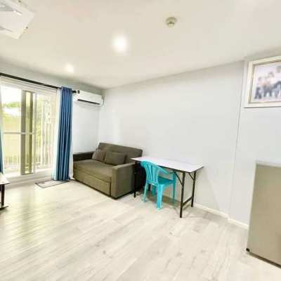 Fully Furnished 1 Bedroom Unit at The Key Phahon Yothin for Sale