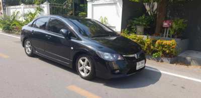 Honda Civic for rent. Good car and cheap !!