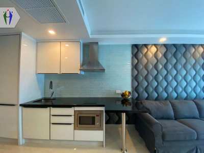 Grand Avenue Residence Condo for Rent 