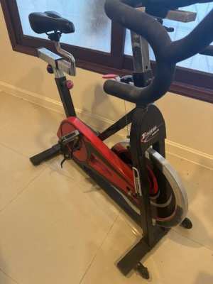 TUNITED EXCERCISE BIKE