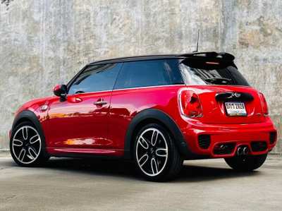 2016 MINI Cooper S John Cooper Works (JCW) Dress Up