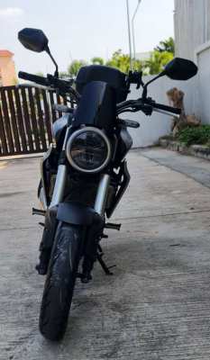 RENT - HONDA CB300R - RENT