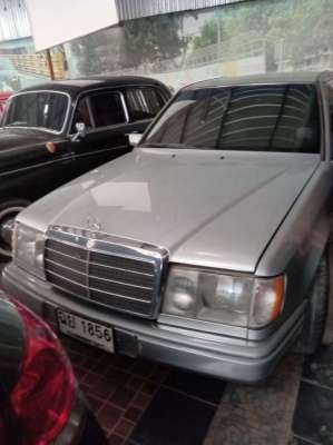 Mercedes Benz w124 E220 in Top condition