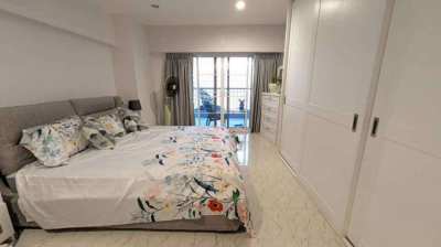 Luxury 2 bed 144 SQM sea view 9,5 MB Wongamat