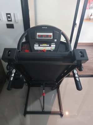 OMA-3201EAI TREADMILL