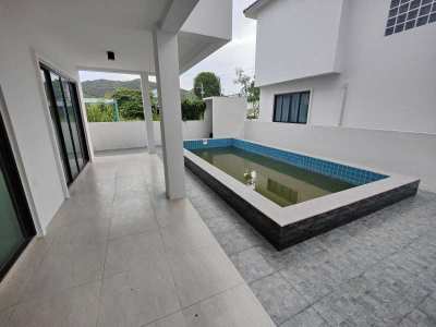 Unfurnished 2 Storey (Samor Phrong) 3 Bedroom  3 Bathroom  Pool Villa 