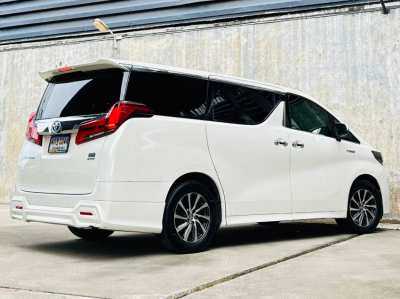 2016 TOYOTA ALPHARD 2.5 HYBRID GF