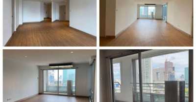 Direct Owner High Floor 3 Bedroom Unit at Sarin Place Condo for Sale