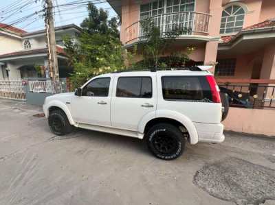 FORD EVEREST 