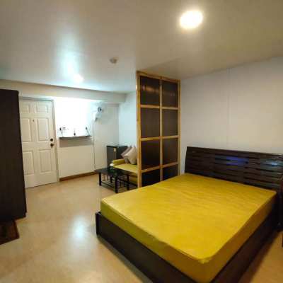 Direct Owner Studio Condo Near The Mall Lifestore Bangkapi for Sale