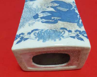 Chinese blue and white porcelain pillow lovely condition