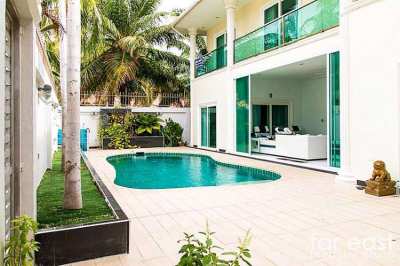 Majestic Residence Pool Villa For Sale With Tenant - Beachfront!