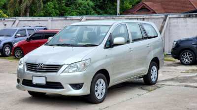 2012 (MY12) Toyota Innova 2.0 E M/T