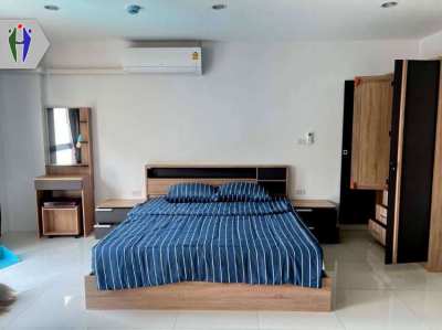 Condo Tappraya for rent, Close to Walking, pratumnak hill and Bath bus