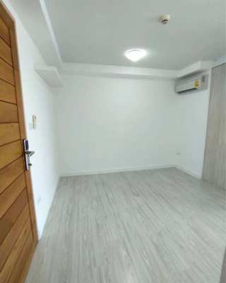 Direct Owner Unfurnished 1 Bedroom Unit at L Style Condo for Sale