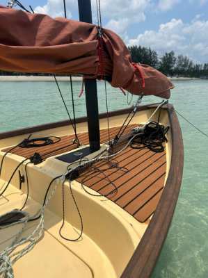 Sailboat Deben Lugger