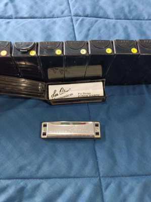 Lee Oskar Harmonicas-17 qty