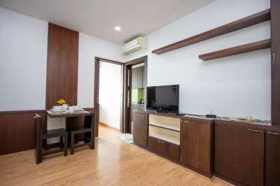 SD Condo : 1 Bedroom Condo Near Wat Suan Dok (SD009)