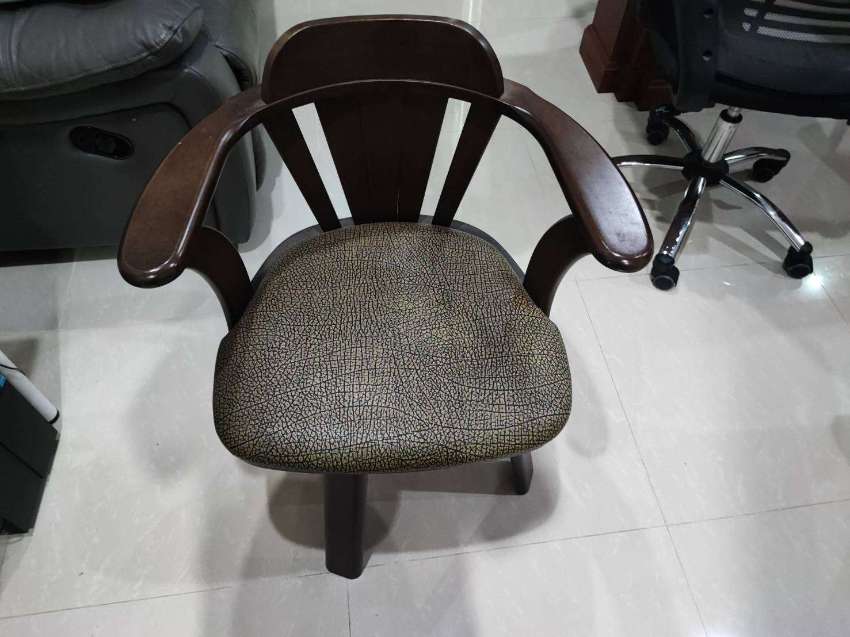 Swivel Arm Chair(Wooden)