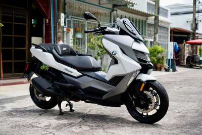 BMW C400GT 2019 only 16,xxx km. Perfect condition. New tire. 