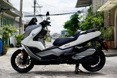 BMW C400GT 2019 only 16,xxx km. Perfect condition. New tire. 