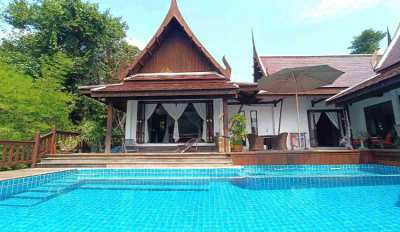 New price 6,500,000 THB for a 4 bedroom pool villa on Mae Phim Beach 