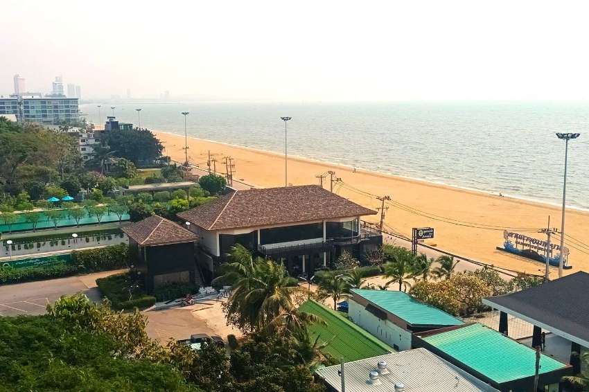 Jomtien beach sea view 1 bedroom condo rental 