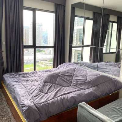 Direct Owner Studio Condo in Luxury Condo near Airport Link Makkasan