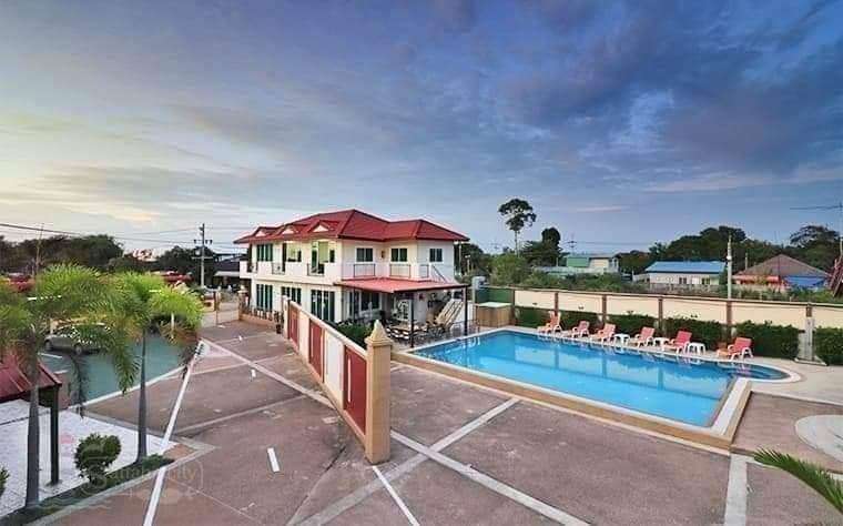  Beachside Resort in Bangsaray for sale