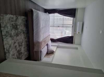 70 sqm Condo on Sukhumvit Soi 6 