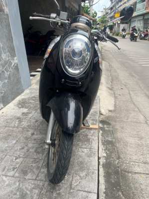 Honda Scoopy prestige , 2016 , 26.000 Kms , center Pattaya , 23.000 ba