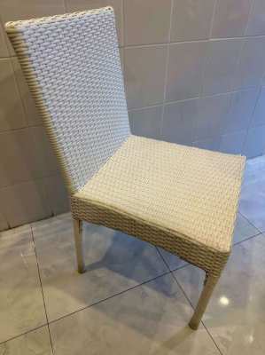 OUTDOOR CHAIR WHITE